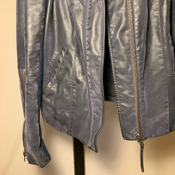 Navy Free People faux suede jacket - Picture 2 of 5